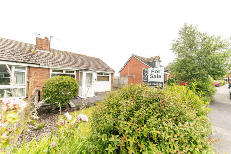 'Nivram' Rosslyn Avenue, Preesall, Lancs FY6 0HE