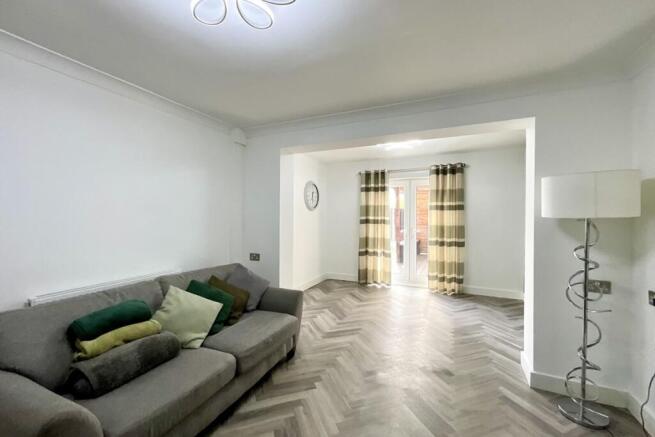 open plan living/din
