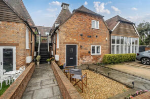 7, Oast House, Oast Lane, Upper Froyle, Alton GU34 4JW