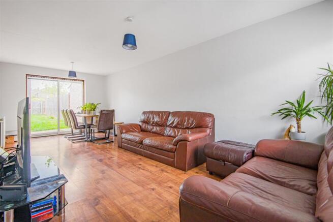 Sitting/Dining Room