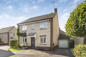 22, Dunnock Close, Bicester OX26 6WZ