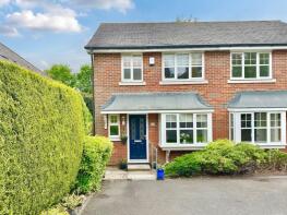 34, Fielders Way, Radlett WD7 9EY