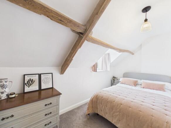2 bed Terraced for sale Image 9