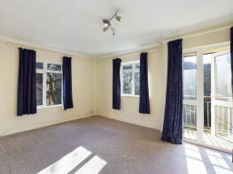 123, Sunnymead, West Green, Crawley RH11 7DY