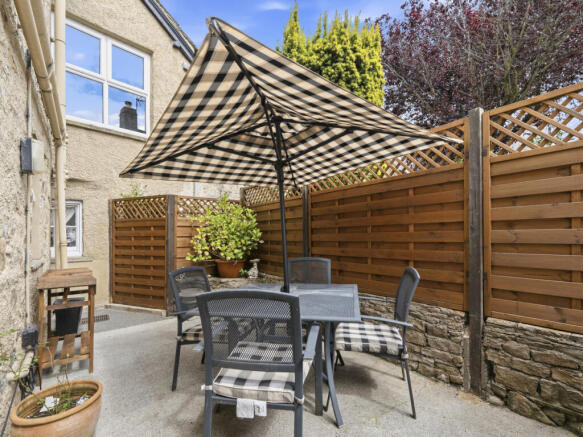 4 bed Character Property for sale Image 5