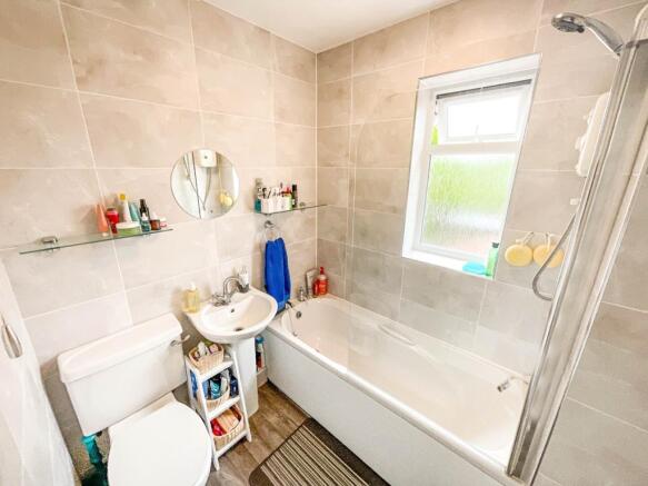 Upstairs bathroom