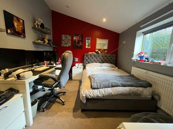 Photo 9