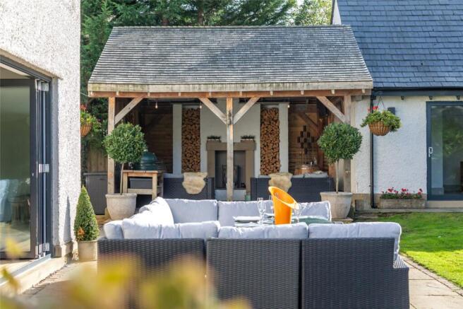 BBQ & Games Room