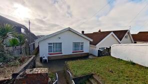 8, Michaels Field, Mumbles, Swansea SA3 4JB