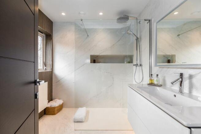 Ensuite