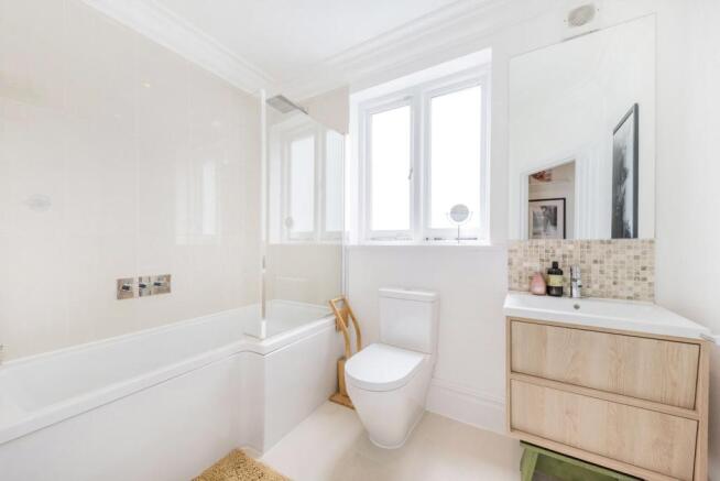 Main Bathroom
