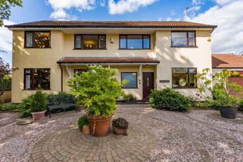 Claremont Road, Culcheth, WA3