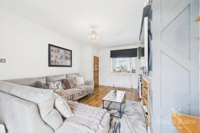 3 bed Semi-Detached for sale Image 8