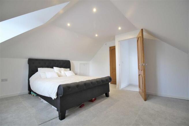 BEDROOM FIVE