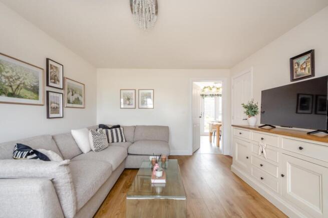 4 bed Detached for sale Image 6