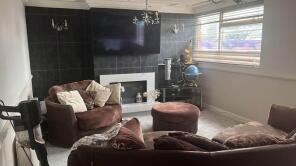 43, Easterton Croft, Birmingham B14 5PB