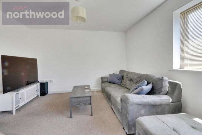 2 bed Flat for sale Image 10