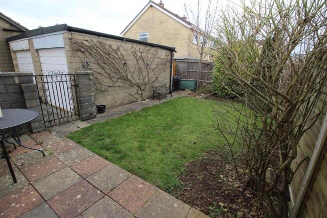 Garage & Rear Garden