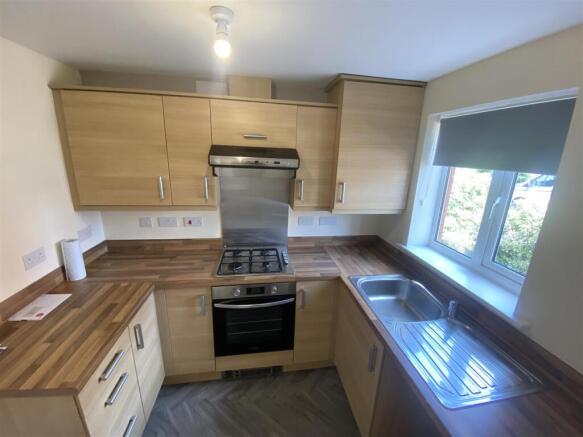 Kitchen 1