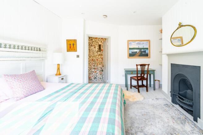 Bedroom (Cart Shed)