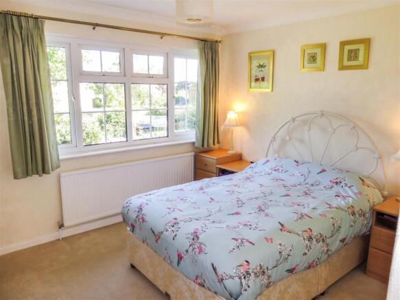 Bedroom 1.JPG