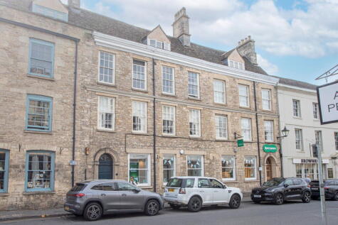 Long Street, Tetbury, GL8 8AQ