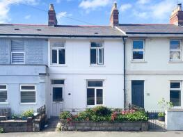 77, Queens Road, Penarth CF64 1DJ