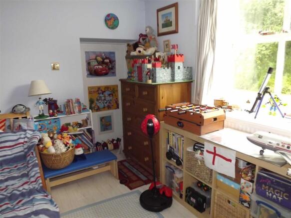 Photo 12