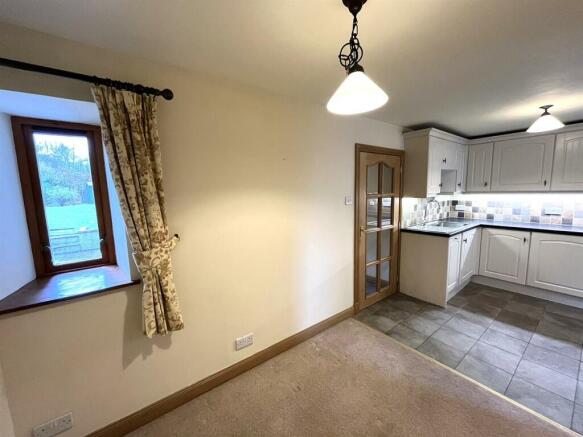 DINING KITCHEN