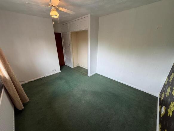 3 bed Semi-Detached for sale Image 8