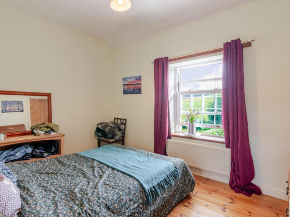 2 bed Cottage for sale Image 8