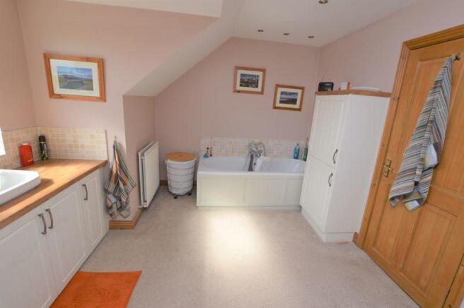 Bathroom1