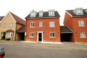 32, Hornbeam Avenue, Bury St. Edmunds IP28 8YH