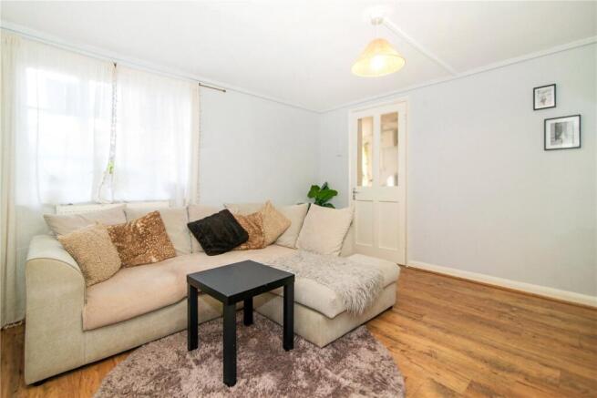 Hampton Road, Twickenham, TW2 photo 3