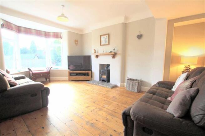Spacious Lounge