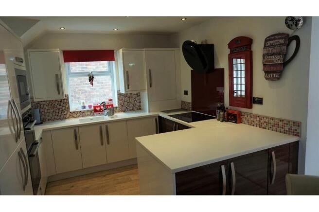 Kitchen / Diner