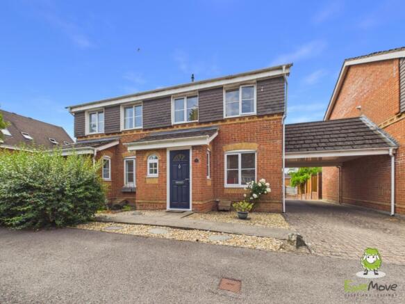 EweMove Estate Agents Basingstoke - Arcadia Close