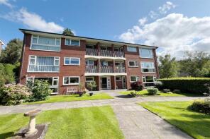 15, Chestnut Court, Warren Close, Bramhall, Stockport SK7 3LH