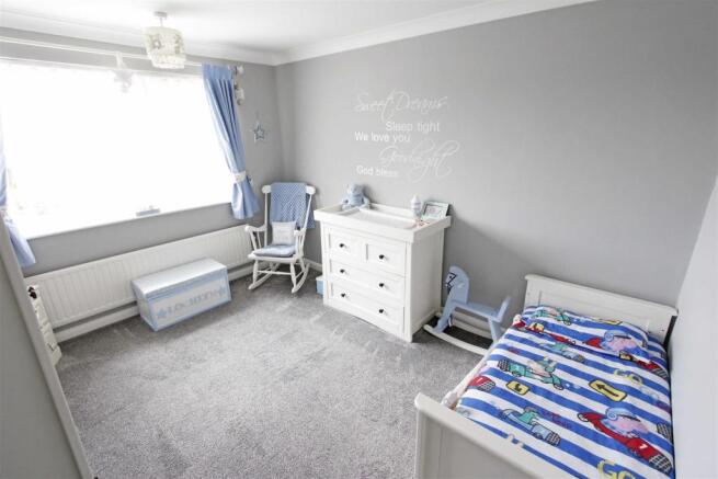 bed3.jpg