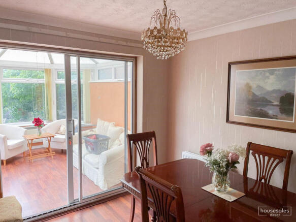Dining Room 2.JPG