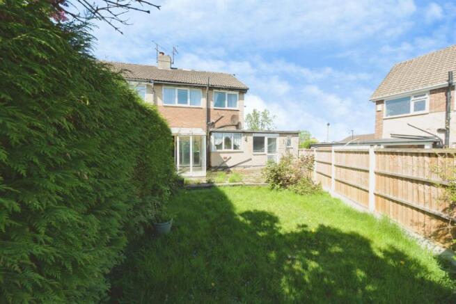 3 bed Semi-Detached for sale Image 4