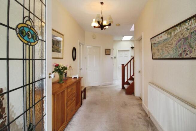 3 bed Detached for sale Image 7