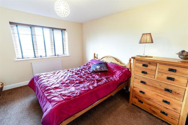 Bedroom 2.jpeg