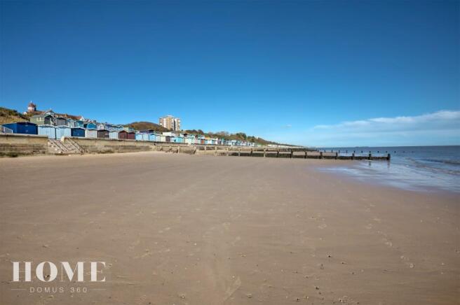 Nearby Frinton beach