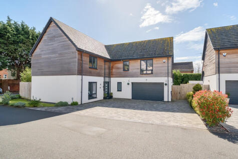 Hayway, Rushden, NN10