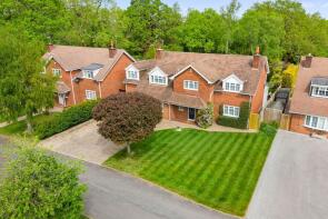 12, Broomfield Close, Macclesfield SK11 9SL