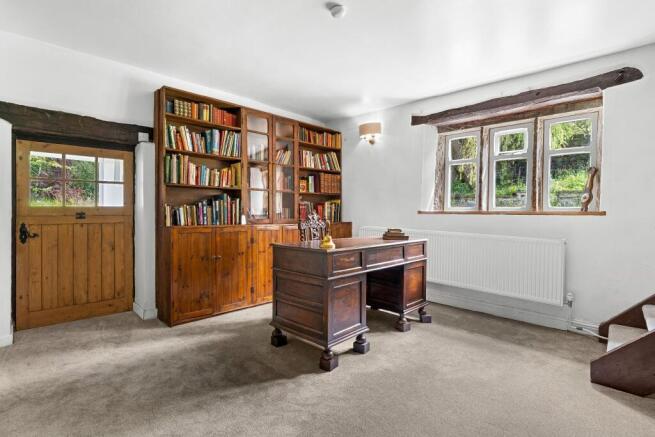 5 bed Character Property for sale Image 7