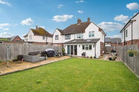 Bedford Road, Barton-Le-Clay, MK45