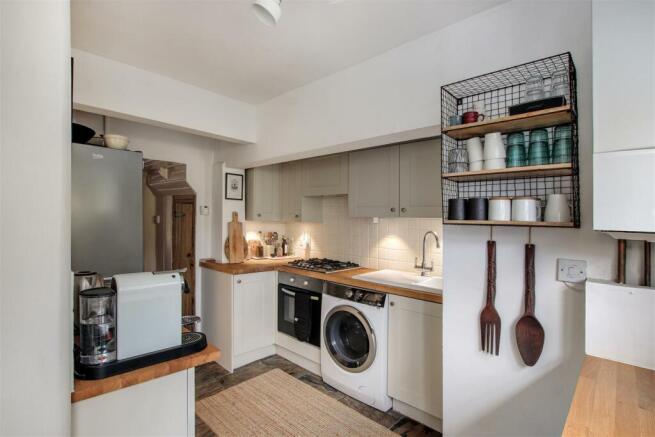 Kitchen ii.jpg