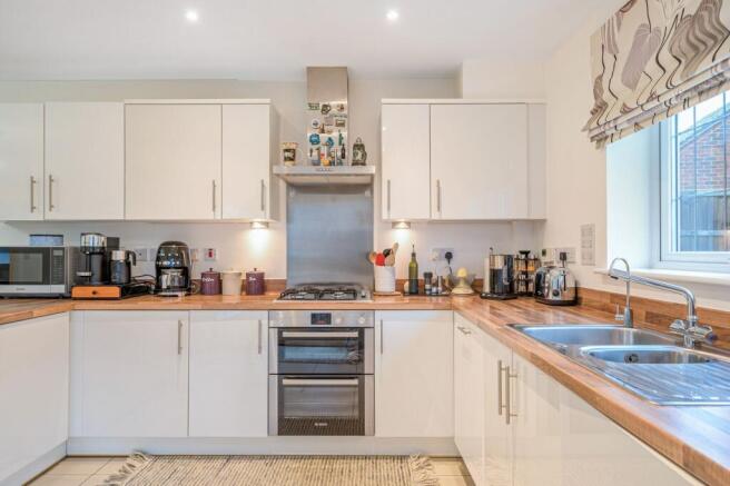 Kitchen / Dining Room